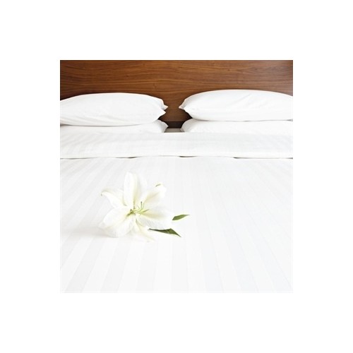 Mitre Comfort Satin Duvet Cover White Zip and Link