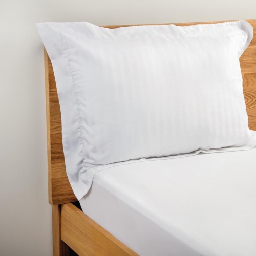 Mitre Comfort Monaco Oxford Pillowcase